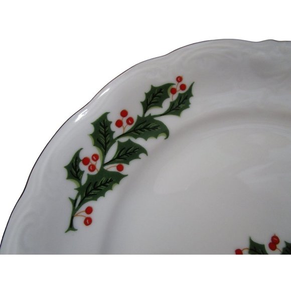 Holly Pattern Vintage Wawel Poland Cake Dessert Bread Butter Plates A Pair EUC - Picture 5 of 10